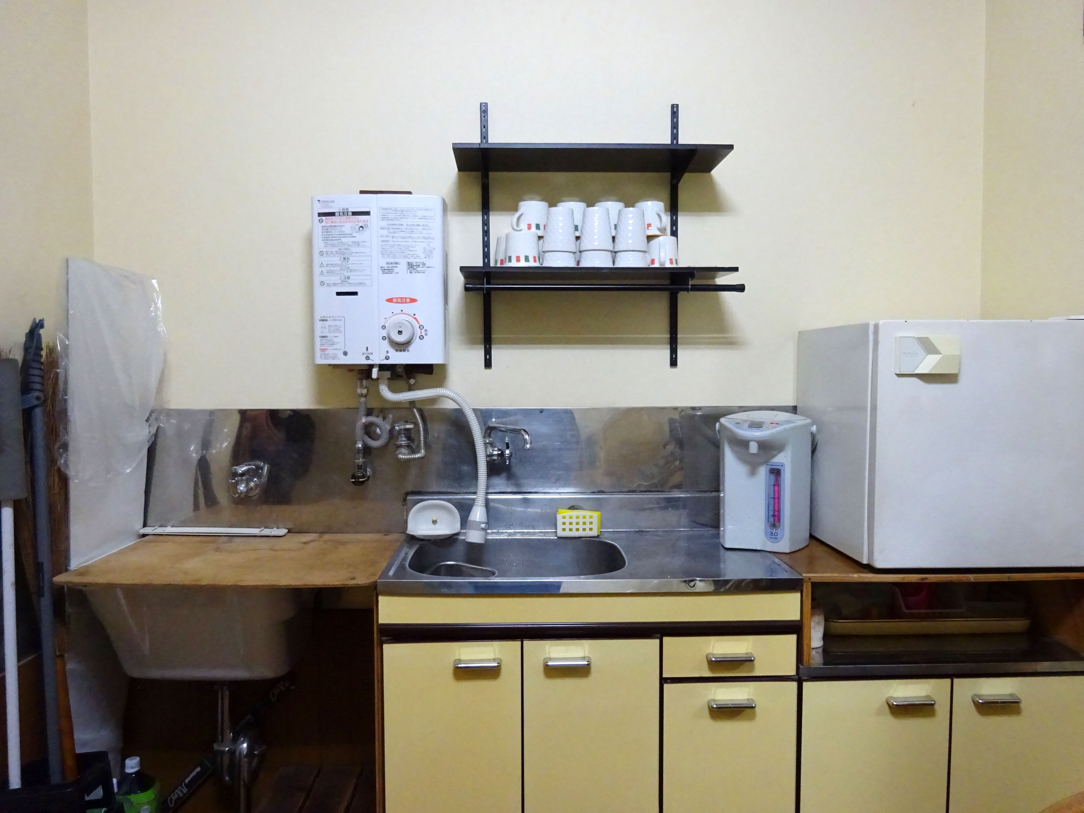 Ito・M・Studio　控え室ミニキッチン写真